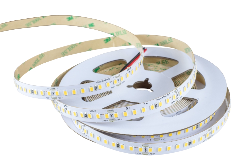 LED MAN, 2835 Лента св/д PRO+, 12вт/м, 128д/м, 24В, 6000K, 3М 9495, 3Oz, 8мм, 50м/кат